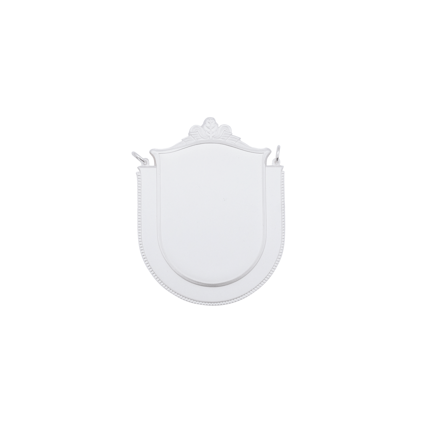 Schild, Messing, versilbert, mit Öse(n) und Ring(en)